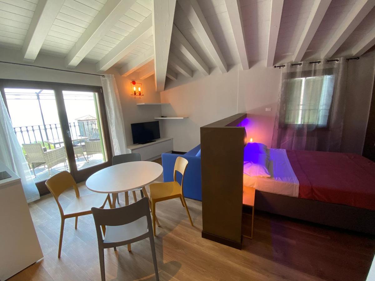 Castello Mavino Apartment